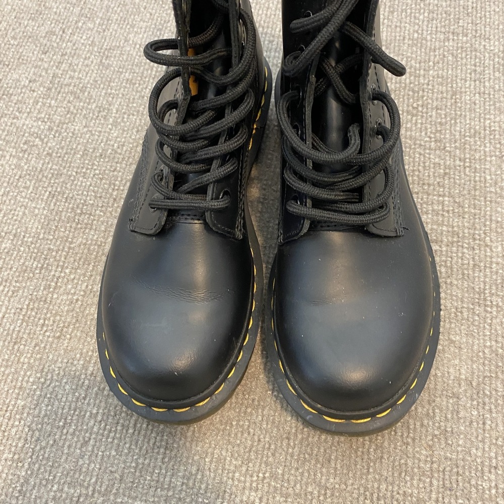Dr. Martens 1460 W Boots Womens Size 6 Black Leather Ankle Combat Lace Up Grunge - Picture 5 of 10